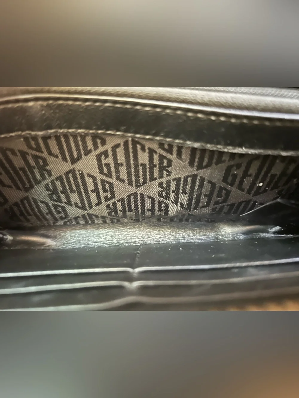 Kurt Geiger London Zip Around Leather Wallet - Picture 11 of 12